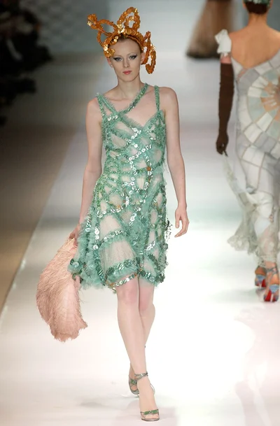 Look 32